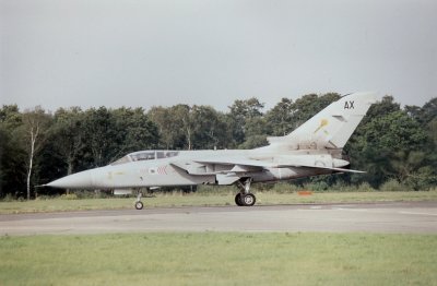 FAB 1988 TORNADO F3 ZE251 65 SQN.jpg