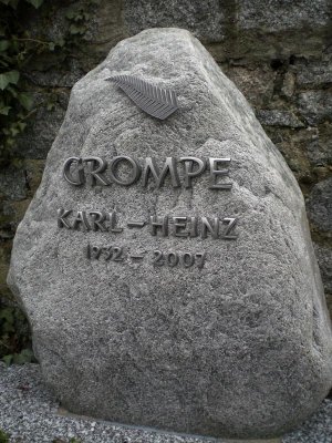 Tombstone with New Zealand Fern