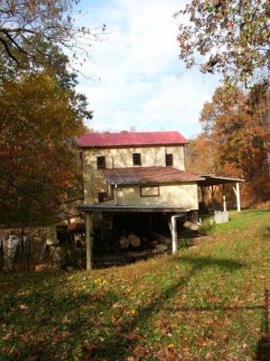 hangingrockwalk 018.jpg