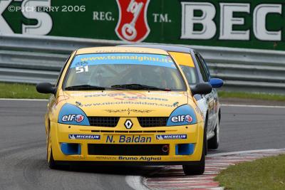 g4/76/40476/3/61379996.DSC_0231W.jpg