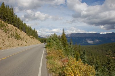 To Lake Moraine