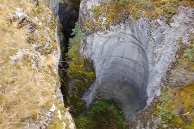 Maligne Canyon