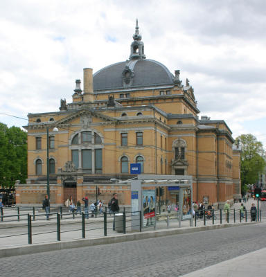 Tram stops behind the National Theatre