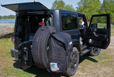 Jeep Wrangler Sahara 2012 black forest green