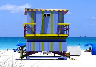 Now this is a lifeguard stand!!!!!