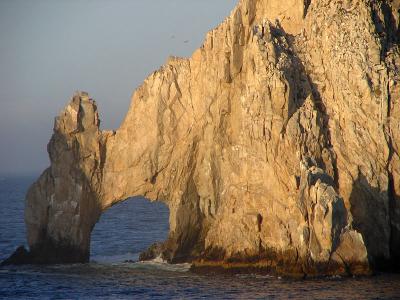 Cabo's famous arch