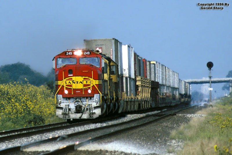 sf249west_near_henrietta.jpg