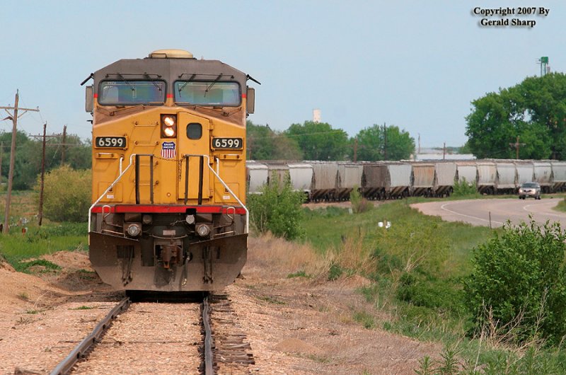 up6599_dpu_on_GW_at_Johnstown.jpg