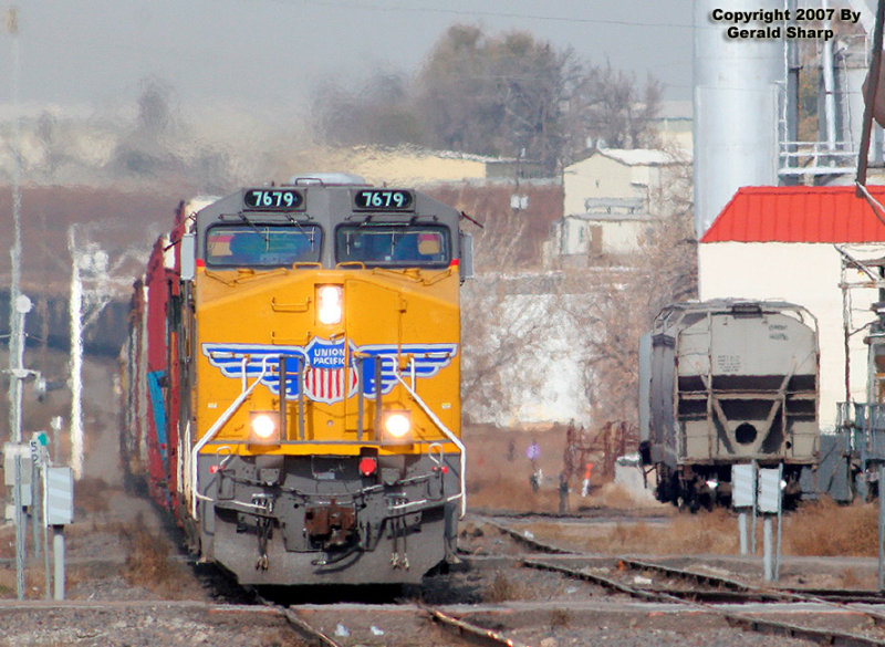 up7679_south_at_greeley_3.jpg