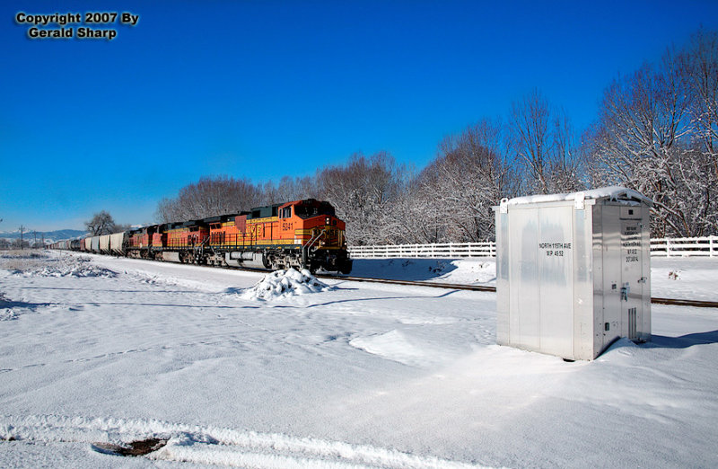 BNSF 5241 North At Highland, CO