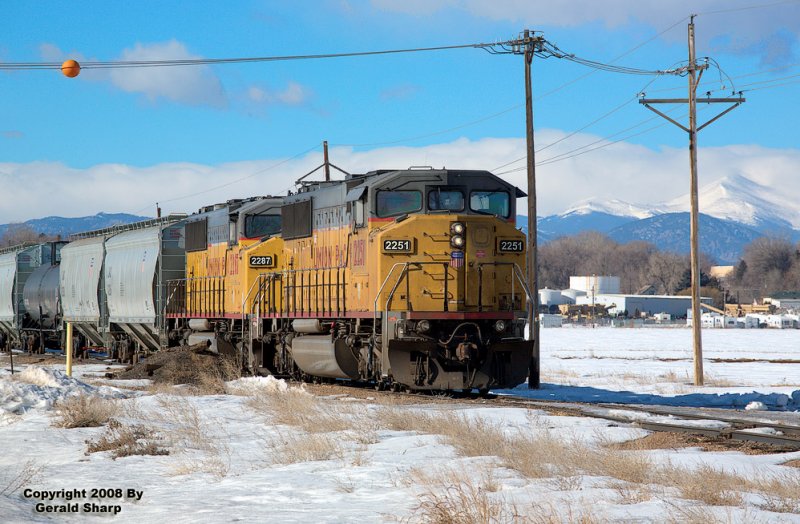 up2251_at_johnstown.jpg