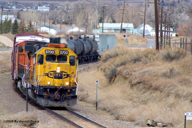 BNSF 8700 South Longmont Local At North Longs Peak, CO