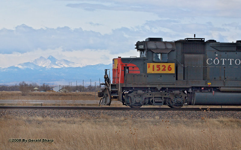 up1586_at_north_platteville.jpg