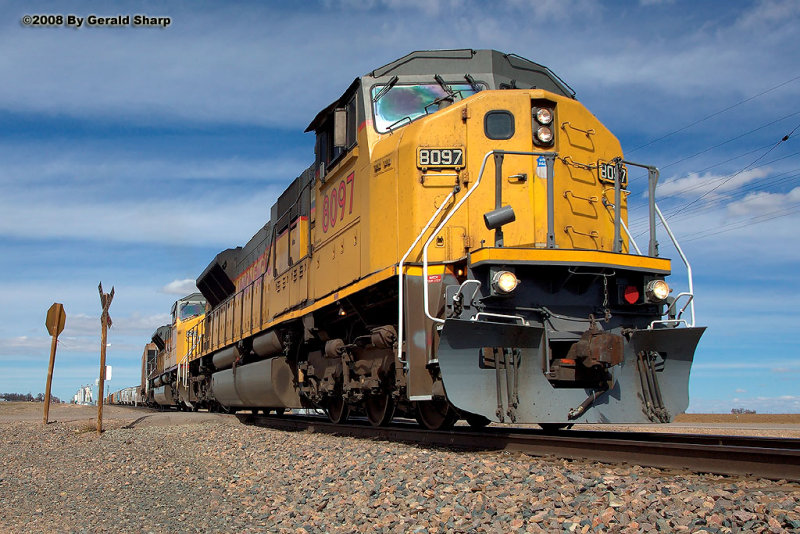 up8097south_at_south_ault.jpg