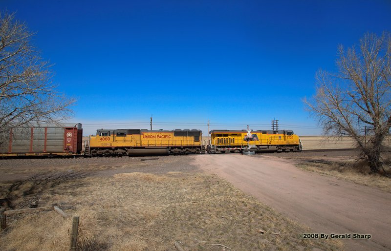 up7737east_west_of_pine_bluffs.jpg
