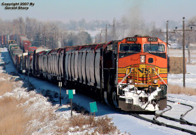 BNSF 4432 South At Longs Peak, CO