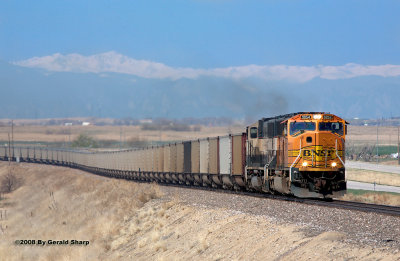 bnsf9854east_near_hudson.jpg