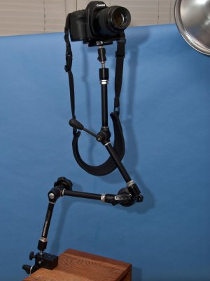 Knobby magic arm, holding Lever magic arm, holding camera
