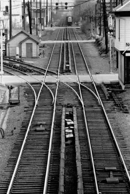 tracks_and_trains