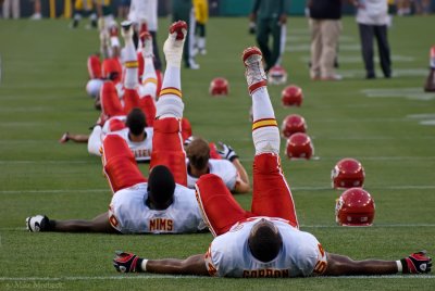 Amon Gordon and David Mims of the Kansas City Chiefs