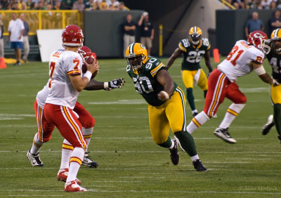 B.J. Raji rushes Matt Cassel