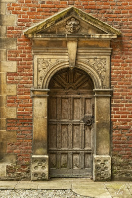 gate door