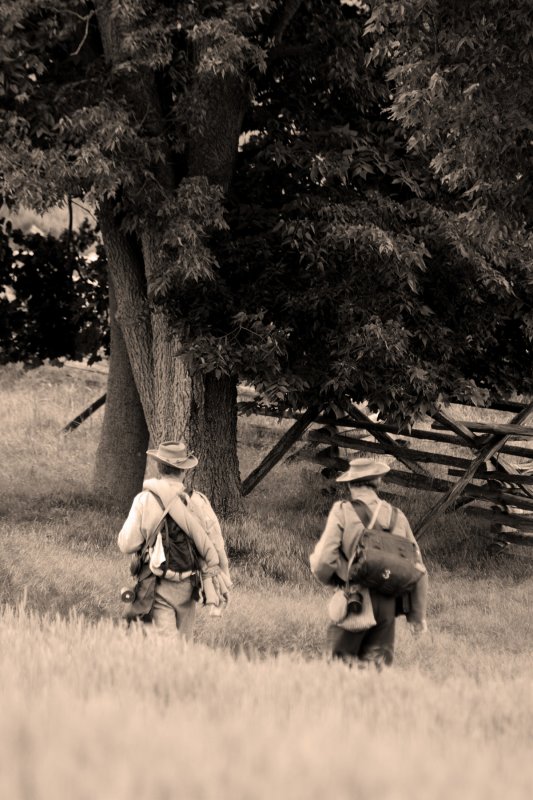 Soldiers at Antietam Battlefield