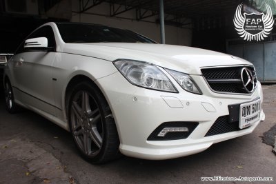 W207 E-Class Carbon SL-Style.jpg