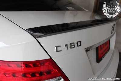 C204 AMG Carbon Rear Spoiler.jpg