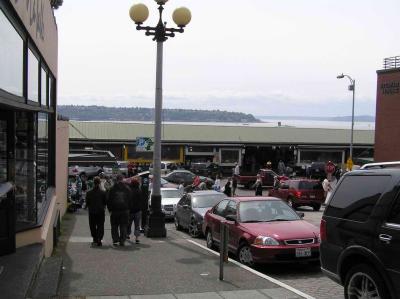 back down the hill to Pike's Place market