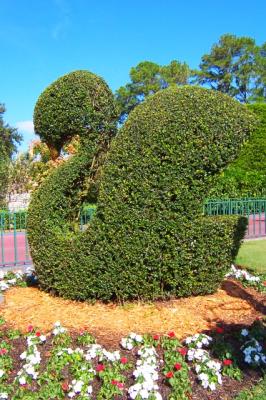 SwanTopiary.jpg