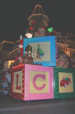 ToyFloat.jpg