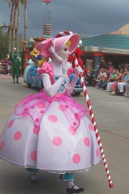 MGMXmasParadeBoPeep.jpg