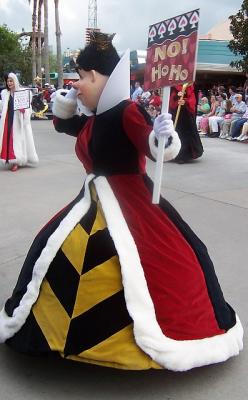 MGMXmasParadeQueenOfHearts.jpg