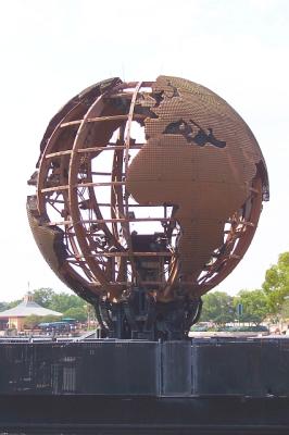 EpcotLoadingGlobe1.jpg