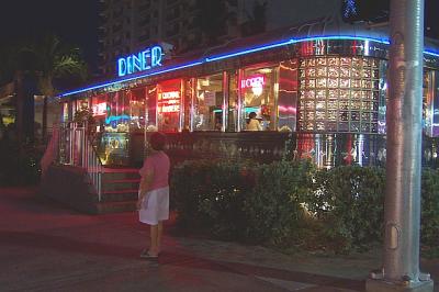 MiamiSouthBeachBuildings7.jpg