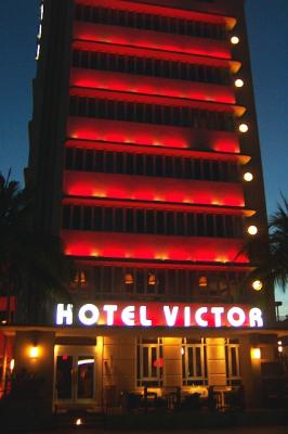 MiamiSouthBeachBuildings15.jpg