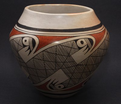 Hopi Migration Pattern Jar (Feather Woman)
