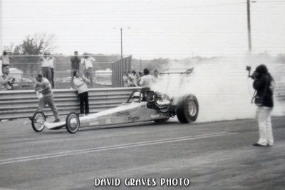 Leroy Goldstein burnout for final round, DIMS IHRA Longhorn Nats, March 1973