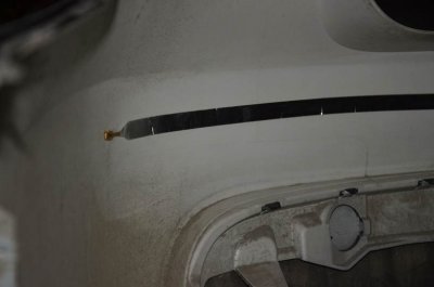 Installing the electromagnetic strip