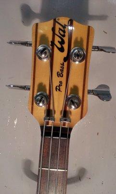 Wal headstock1.jpg