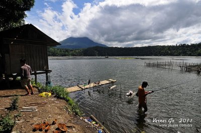 Kalibato Lake D300_26516 copy.jpg