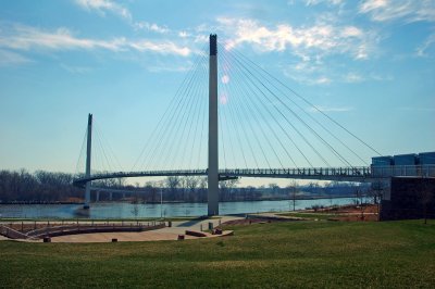 Bob Kerrey Pedestrian Bridge