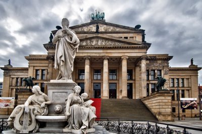Germany - Statue of Friedrich Schiller with Concert Hall at back.jpg