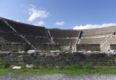 Asclepion of Pergamon, healing centre, theatre is good for recovery
