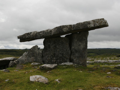 Poulnabrone Dolmen