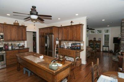 Kitchen 3.jpg