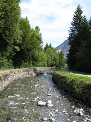 beekje vanaf Samoëns richting le Giffre