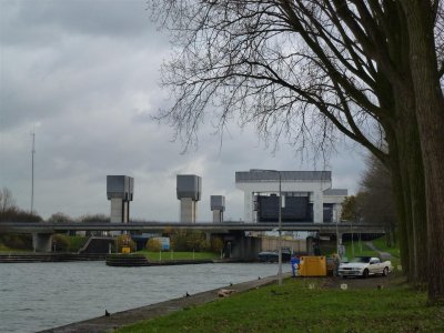 g4/78/312478/3/139928978.7BT449iR.jpg