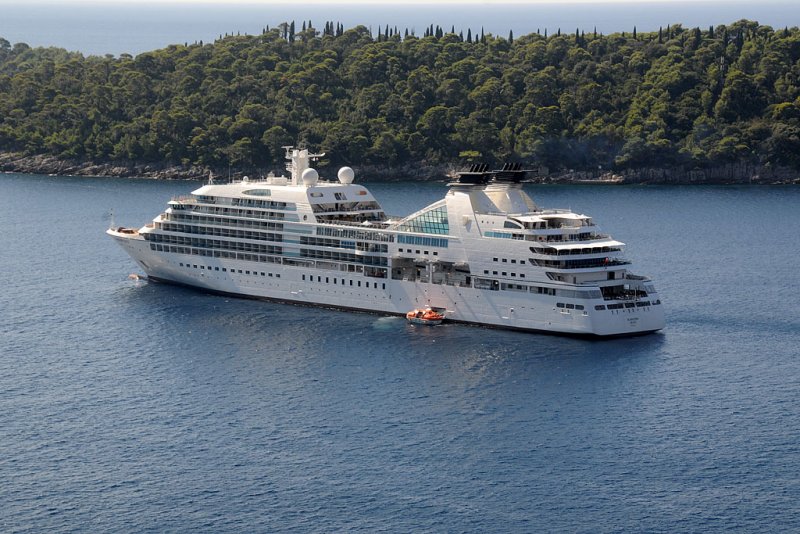 Cruise Ship